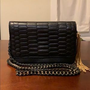 Aimee Kestenberg ‘Alexis’ Quilted Crossbody Black